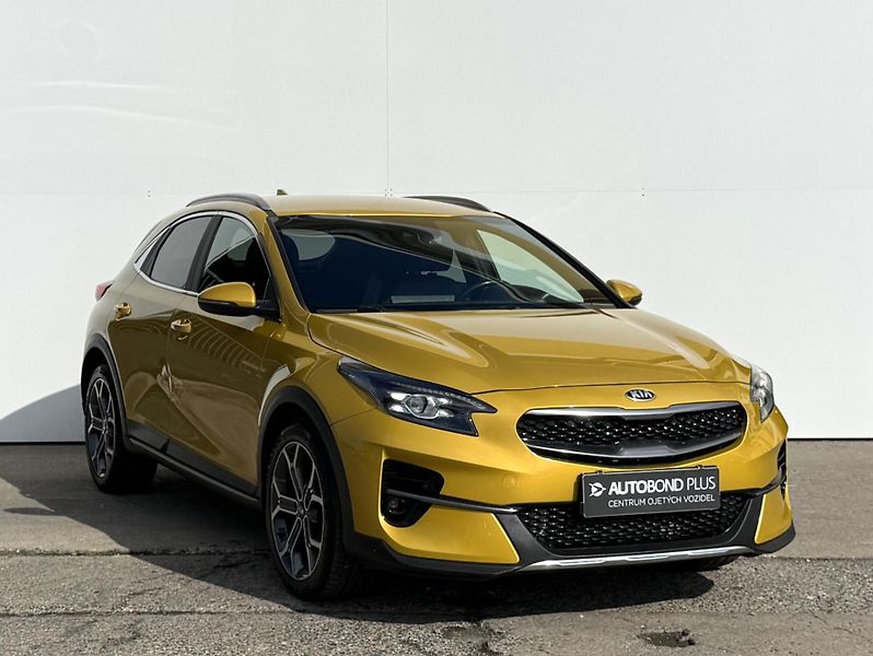 Kia XCeed 1.5 T-GDI 117kW DCT Spring Edi - fotka 6 z 22