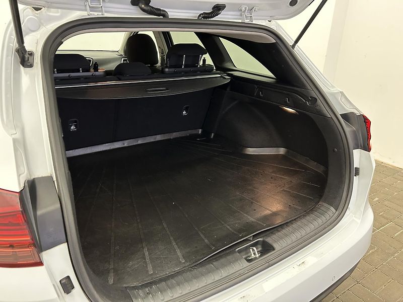 Kia Ceed 1.4 T-GDi TOP (2020) - fotka 19 z 22
