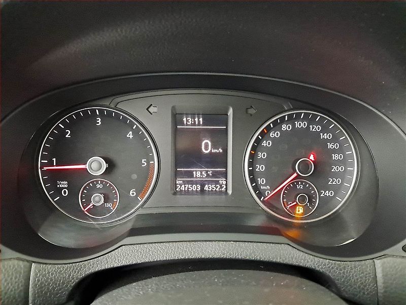 Seat Alhambra (2015) 2.0 TDI, Navi, Tempomat - fotka 11 z 15