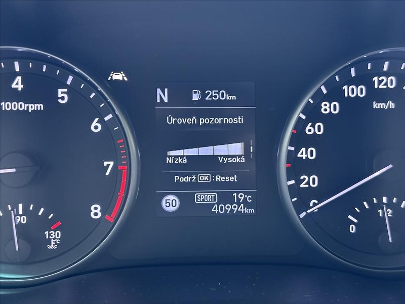 Hyundai i30 1,5 TGDi 118kW Smart ZÁRUKA - fotka 43 z 45