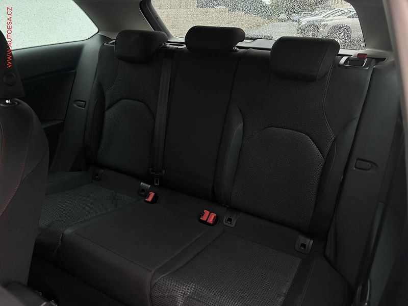 Seat Leon (2013) 1.4 TSi, FR, LED, navi - fotka 10 z 18