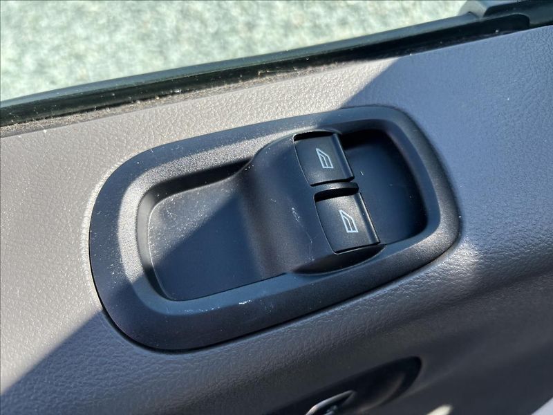 Ford Transit 2,0 EcoBlue 96kW Trend L3 DPH - fotka 20 z 37