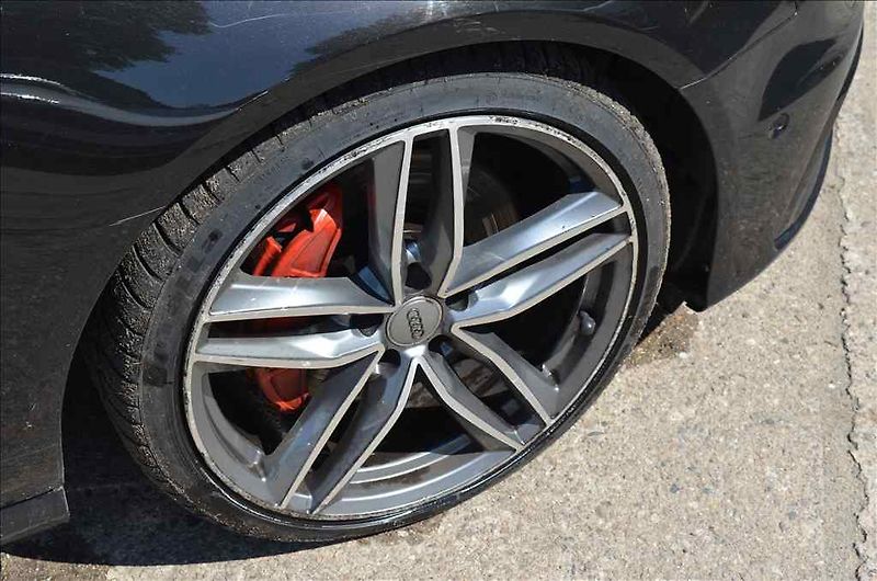 Audi A6 (2014) AVANT 3,0 TDI - fotka 16 z 30