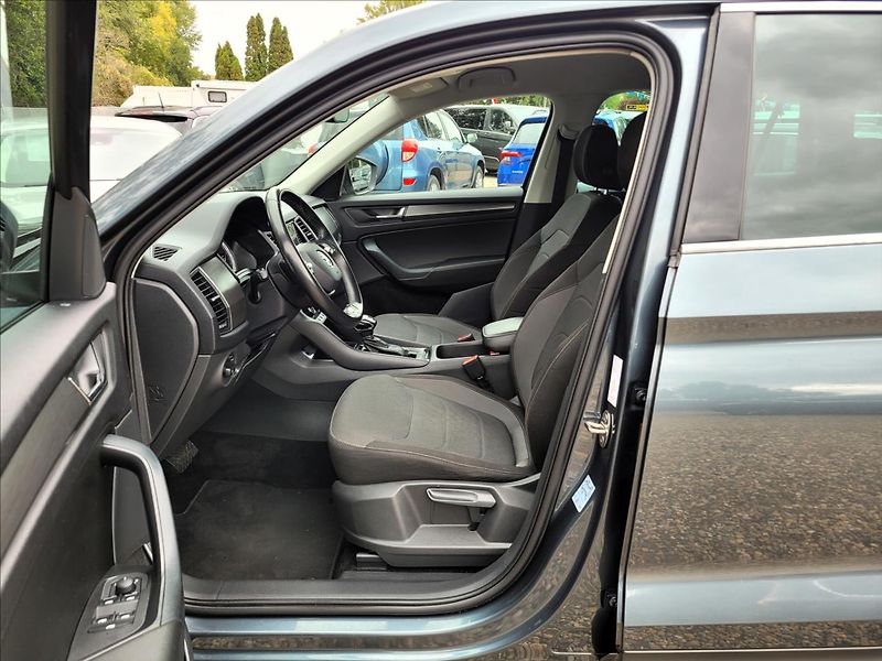 Škoda Kodiaq 1,5 TSI,DSG,7míst,navi,výhřev - fotka 9 z 50