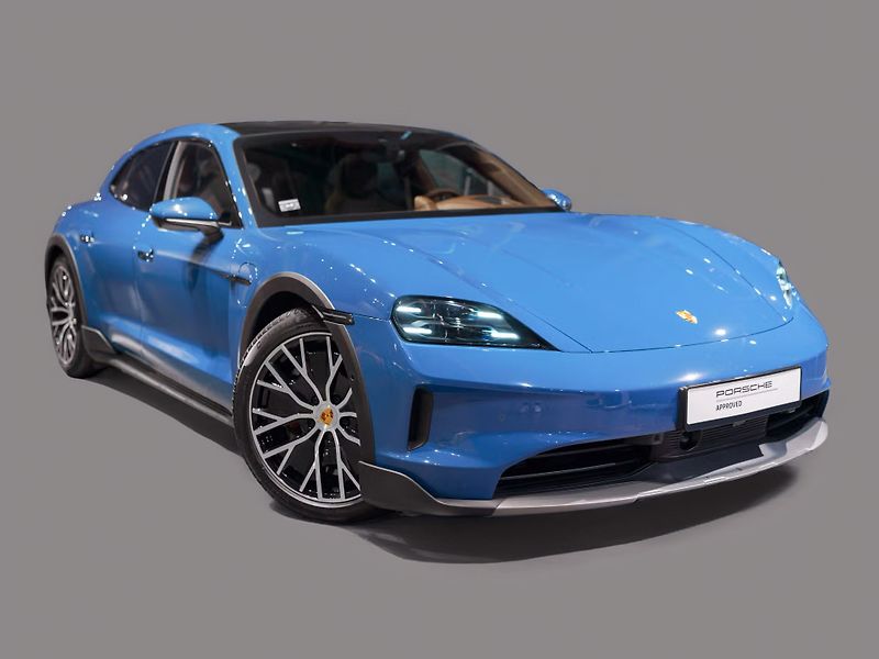 Porsche Taycan 4S Cross Turismo HuD Burm Vent - fotka 3 z 29