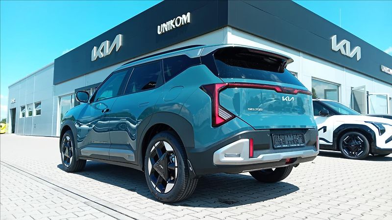 Kia Seltos 1,6 T-GDi 4x2 EXCLUSIVE MAN6 - fotka 6 z 12