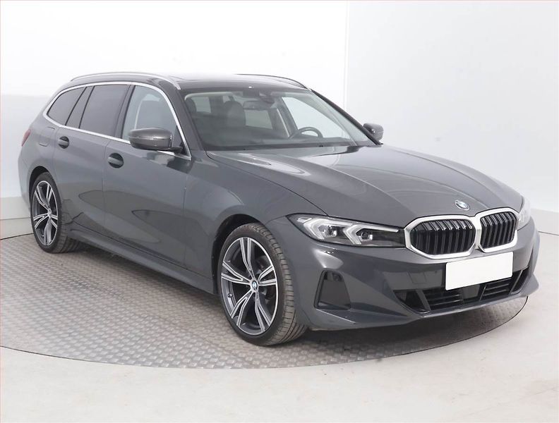 BMW Řada 3 (2023) 320 d xDrive - fotografie inzerátu