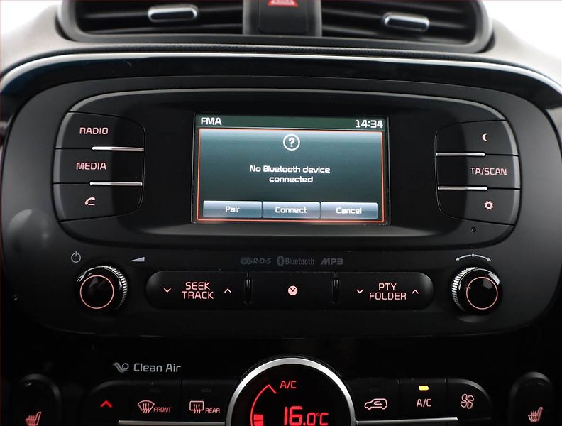 Kia Soul (2016) 1.6 CRDI, Tempomat - fotka 13 z 16