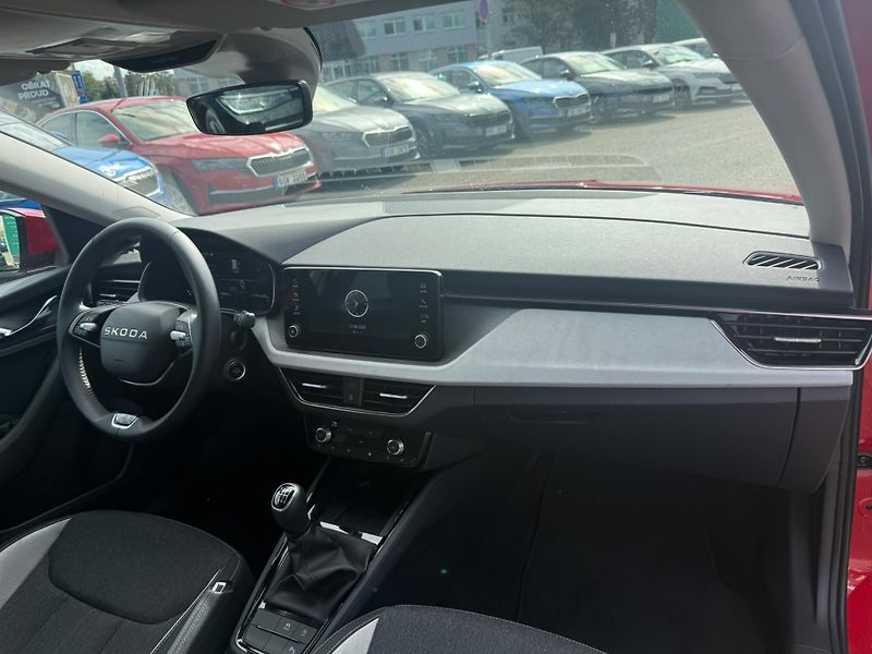 Škoda Scala Top Selection 1.0 TSI 85kW - fotka 11 z 24