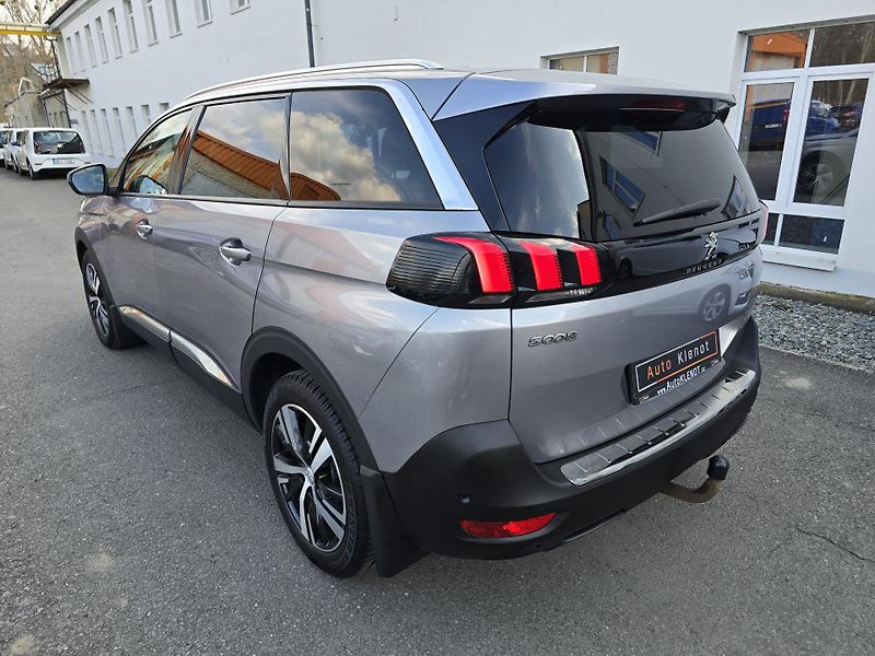 Peugeot 5008 1,5 HDI ALLURE 7-MÍST NAVI DPH - fotka 5 z 46