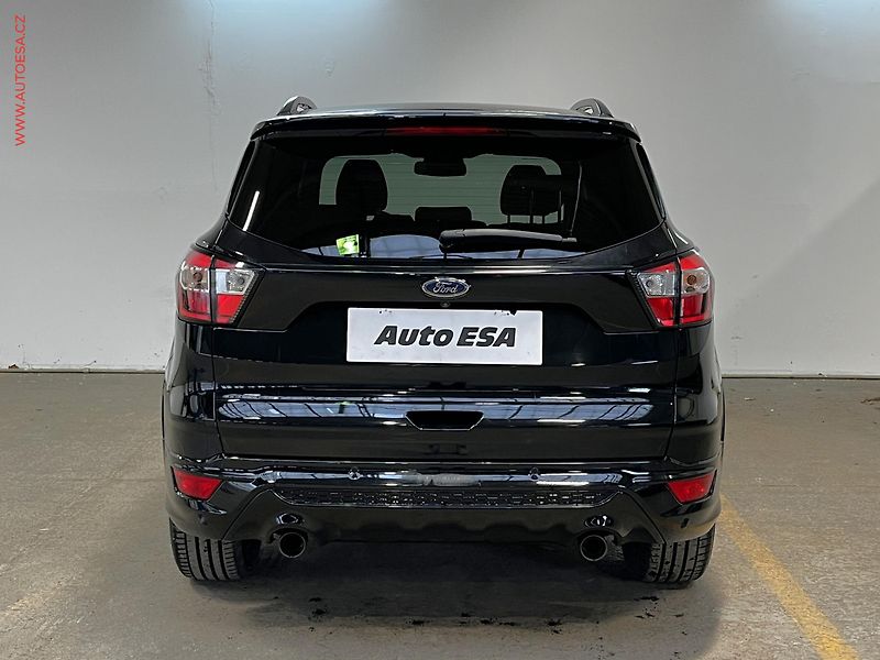 Ford Kuga (2018) 2.0 TDCi 4x4, ST-Line, AT - fotka 5 z 16