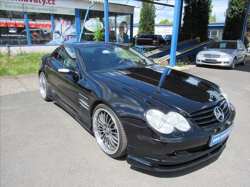 Mercedes-Benz SL 5,5 550 V8 285kw Cabrio - fotka 35 z 44
