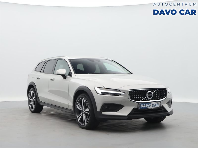 Volvo V60 2,0 D4 AWD CZ Cross Country - fotografie inzerátu