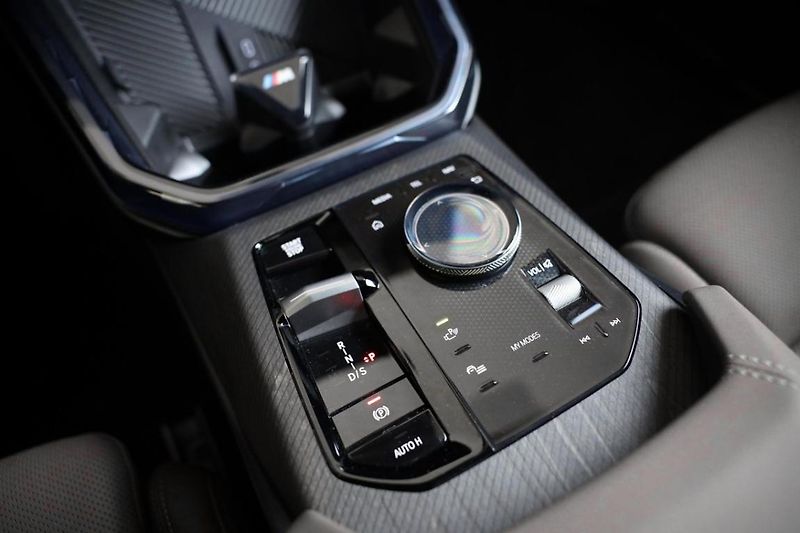BMW X3 xDrive20d - fotka 10 z 27