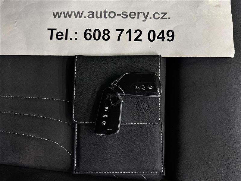 Volkswagen ID.4 150kW DCC MAX 1ST PLUS PRO PF. - fotka 49 z 50