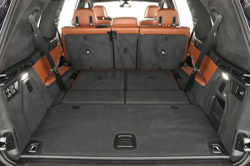 BMW X7 (2022) xDrive40d - fotka 19 z 20