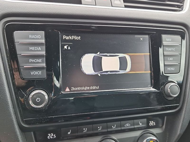 Škoda Octavia RS  2.0 TDI 135kw - fotka 17 z 25