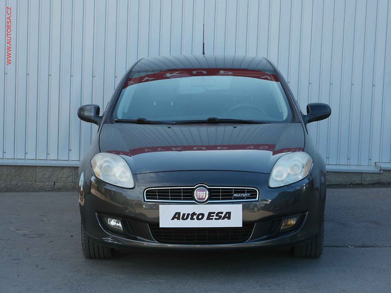 Fiat Bravo (2008) 1.6 JTD, 2.maj,ČR, Klima - fotka 2 z 13