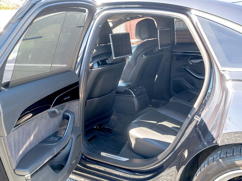 Audi A8 (2018) 3.0T 250KW B/O – TAŽNÝ - fotka 42 z 61