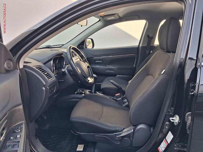 Mitsubishi ASX (2017) 1.6 MIVEC, ČR, AC, temp - fotka 9 z 15