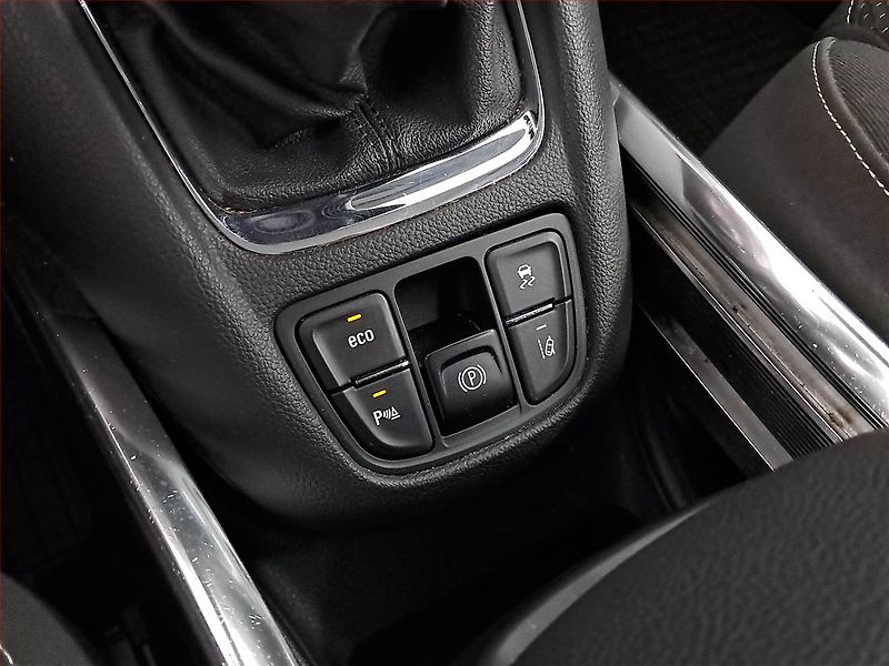 Opel Zafira (2018) 1.6 Turbo, 7 míst, Serv.kniha - fotka 18 z 20