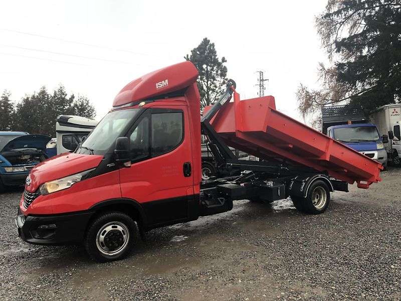 Iveco Daily (2020) 50C16 3.0TDi novy nosič N1 - fotka 1 z 12