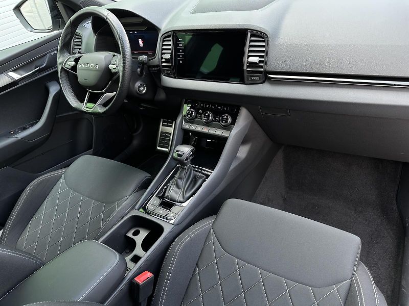 Škoda Karoq 1.5TSi DSG 150PS Sportline Mat - fotka 35 z 39