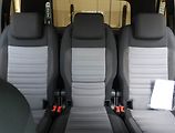 Volkswagen Touran (2017) R-Line 2.0 TDI, Automat - náhled 10