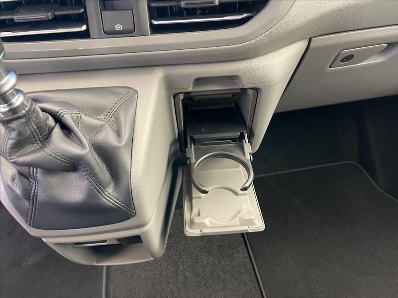 Volkswagen Caravelle Nový T7 2,0 TDI 6G DR - fotka 14 z 28