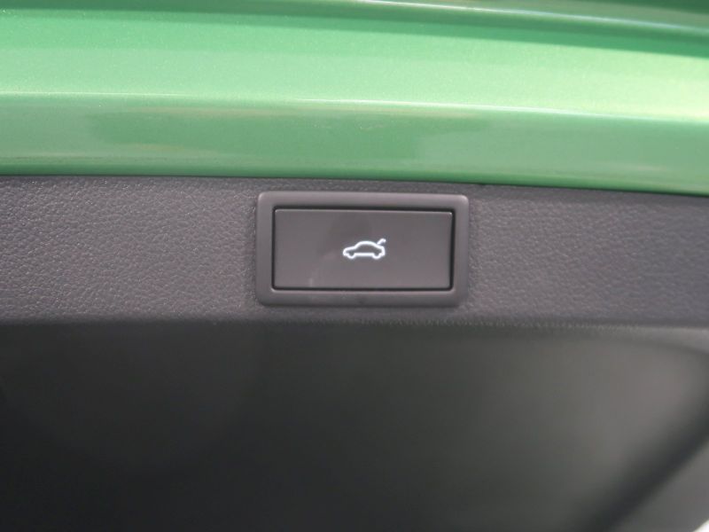 Škoda Octavia (2025) SPORTLINE 2.0TDI 110KW DSG NAV - fotka 39 z 40