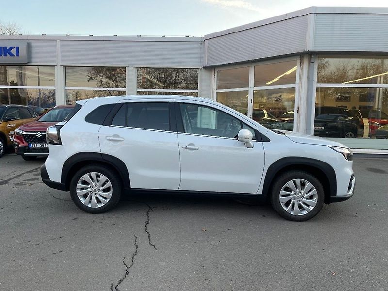 Suzuki S-Cross Premium - fotka 8 z 10