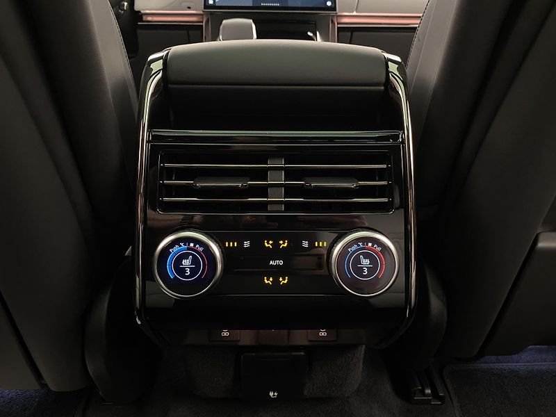 Land Rover Range Rover Sport D300 DYNAMIC HSE AWD AUT  - fotka 59 z 76