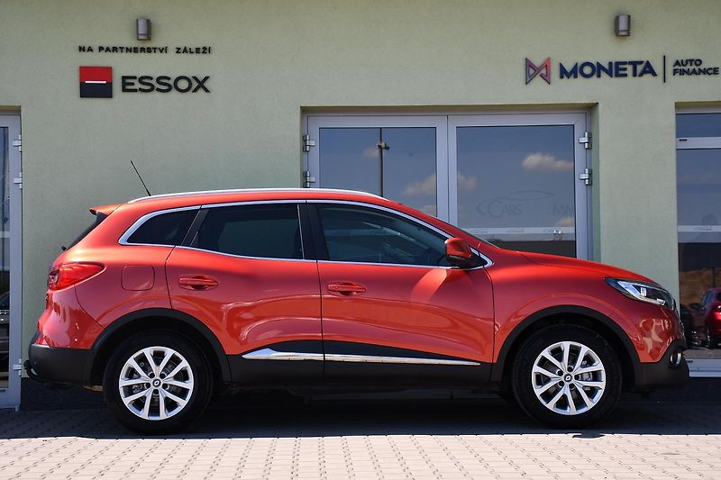 Renault Kadjar 1,5dCi 2xPNEU ALU TAŽNÉ NAVI - fotka 7 z 54