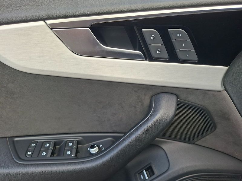 Audi S4 (2020) 3.0TDI 255kW ČR-HUD-B.O. - fotka 27 z 40