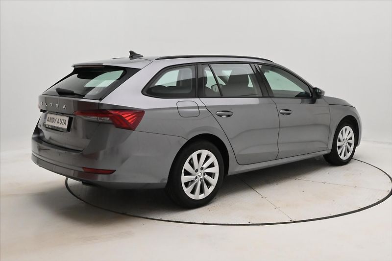Škoda Octavia 2,0 TDI 110 KW DSG EL.KUFR Zár - fotka 5 z 31