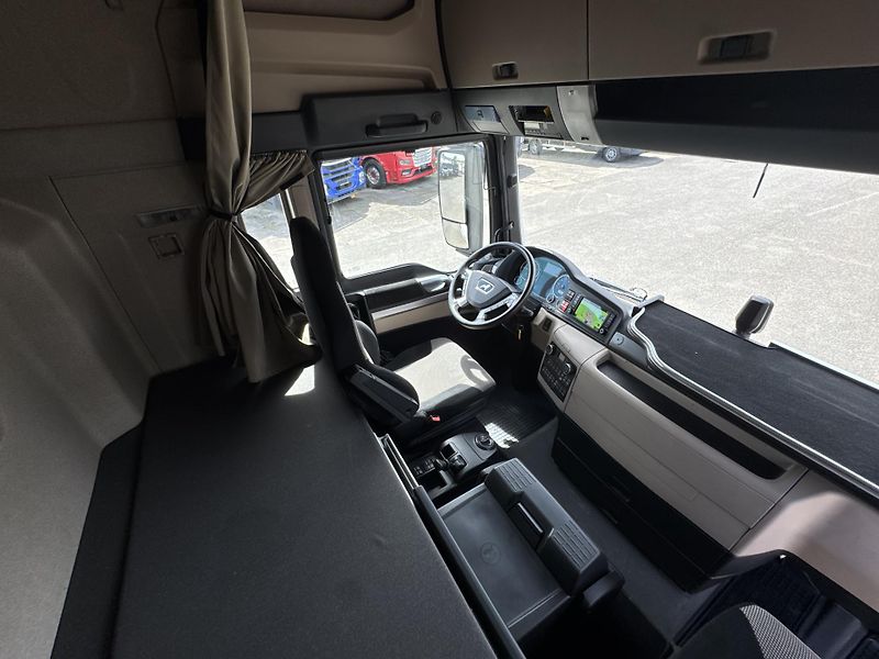 MAN TGX (2017) 18.360* 367TKM*18 PALET*ČELO* - fotka 31 z 39