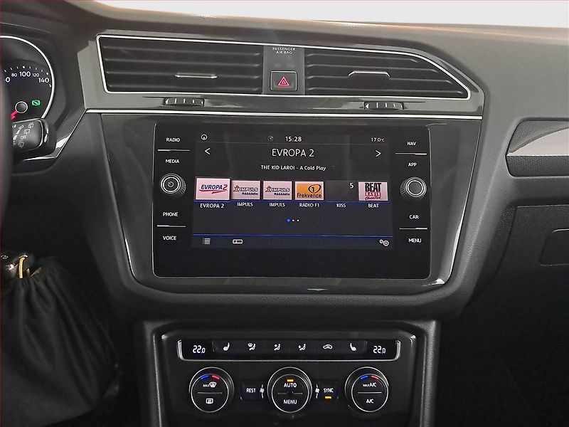 Volkswagen Tiguan (2017) 2.0 TDI, Automat, Navi - fotka 12 z 22