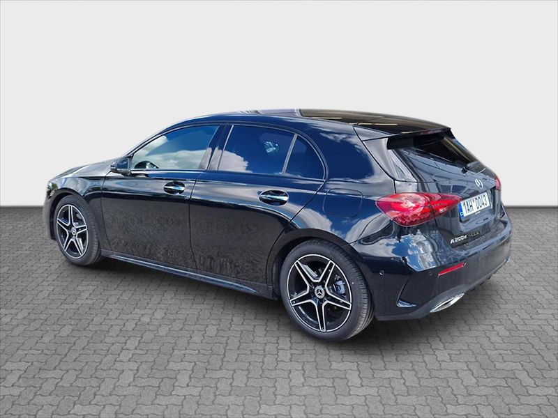Mercedes-Benz Třídy A 200d AMG Line Night - fotka 3 z 22