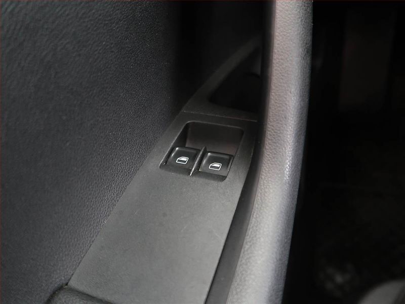 Škoda Octavia (2013) 1.6 TDI - fotka 14 z 15