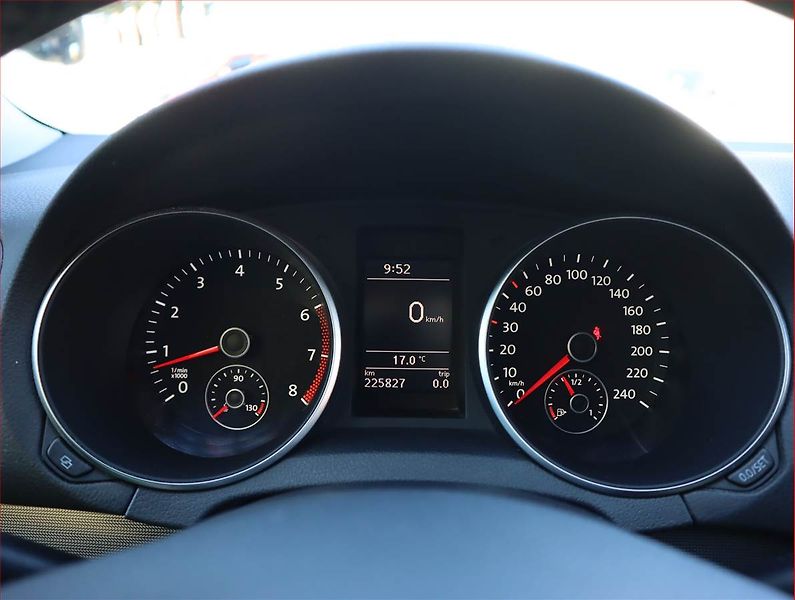 Volkswagen Golf (2012) 1.4 TSI, Serv.kniha, Tempomat - fotka 11 z 16