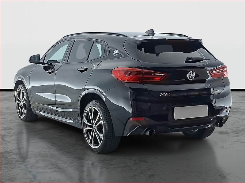 BMW X2 (2019) M Paket sDrive20i, Automat - fotka 4 z 27