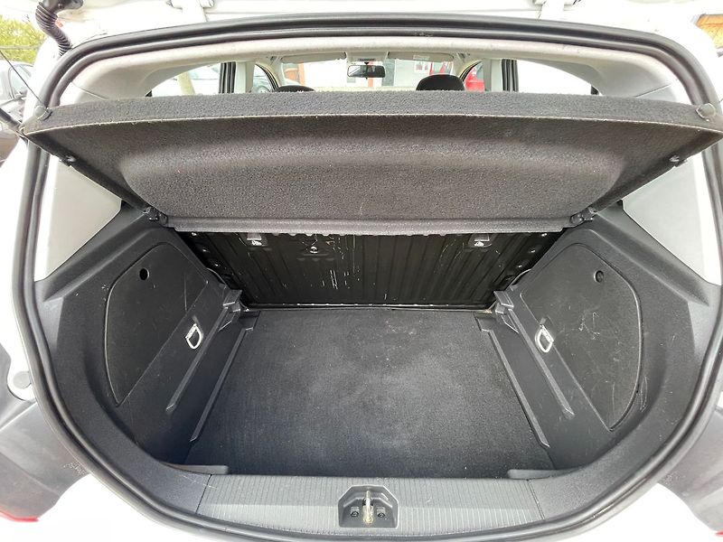 Opel Corsa 1.2i 51kW*KLIMA*STK - fotka 6 z 30