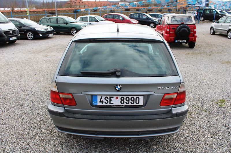 BMW Řada 3 (2004) 330XD 4X4 NAVI XENON AUTOMAT  - fotka 6 z 16