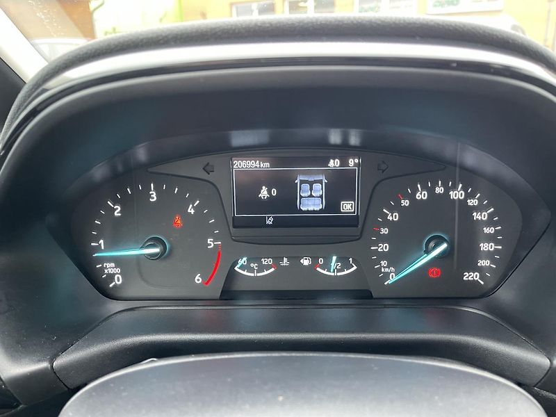Ford Fiesta 1.5 TDCi Trend r. 2020-DPH-ČR! - fotka 27 z 34