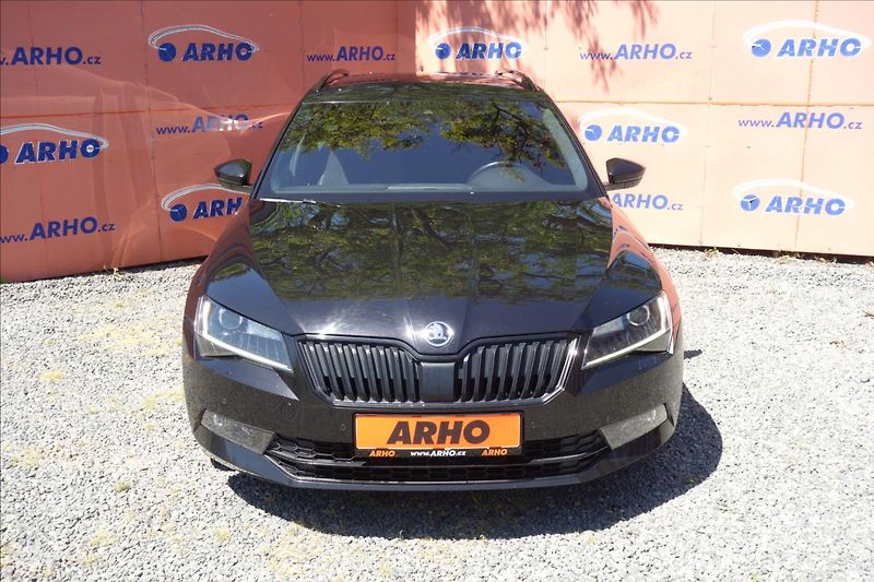 Škoda Superb 2,0 TDi,SERV.KN.,SPORTLINE,DSG - fotka 2 z 49