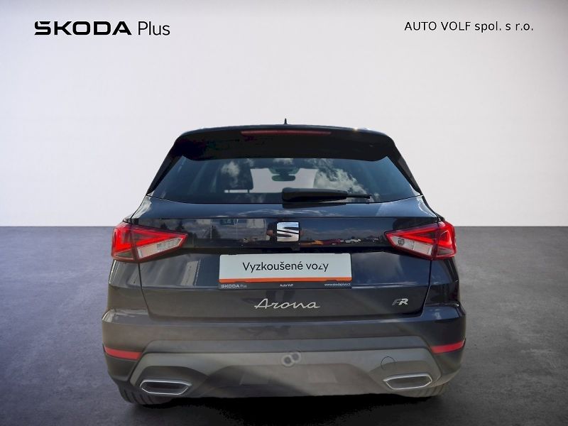 Seat Arona (2022) FR 1.0 TSI 81 kW 6°manuální - fotka 9 z 33