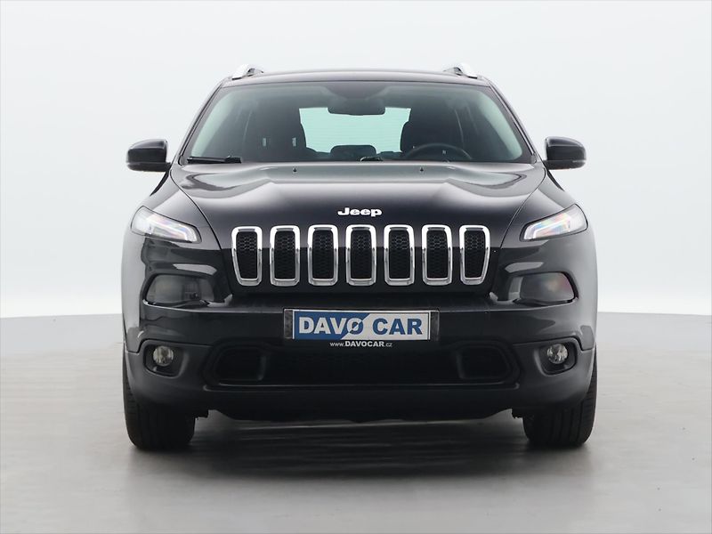 Jeep Cherokee 2,0 CRDI 125kW Aut. 4x4 - fotka 2 z 31
