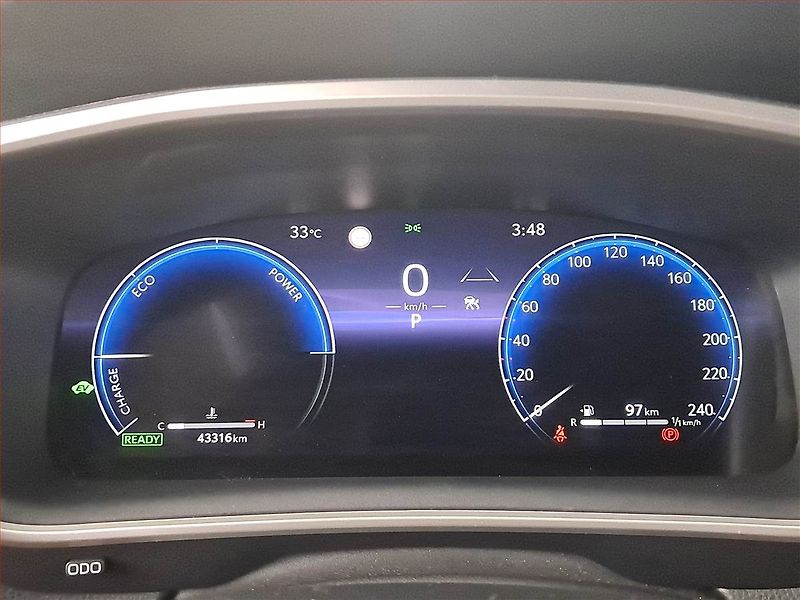 Toyota Corolla Cross (2025) 1.8 Hybrid - fotka 11 z 18