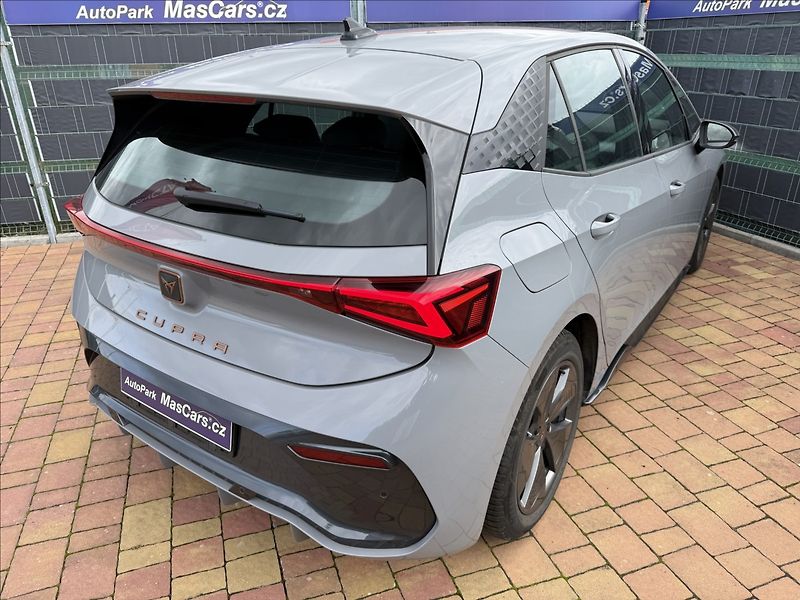 Cupra Born 150 kW 58 kWh - fotka 6 z 24
