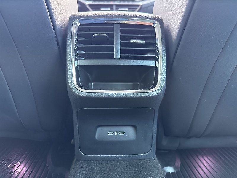 Škoda Octavia (2024) Combi 2.0 TDI DSG Style - fotka 27 z 32